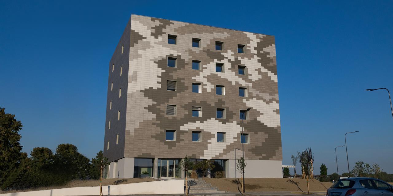 Hotel The Cube Fidenza Dış mekan fotoğraf