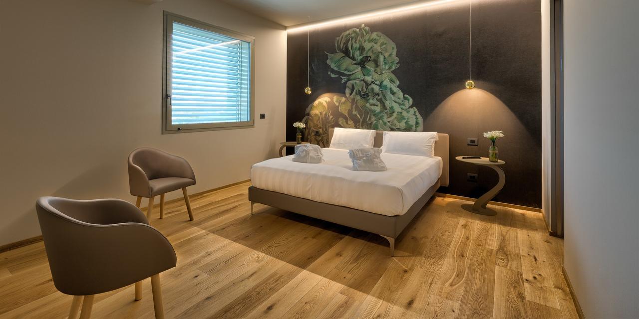 Hotel The Cube Fidenza Dış mekan fotoğraf