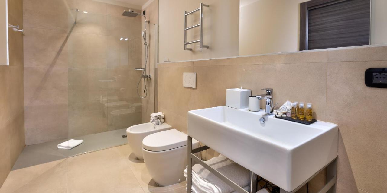 Hotel The Cube Fidenza Dış mekan fotoğraf